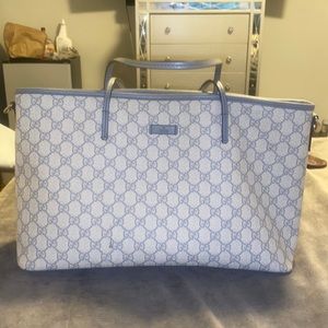 Beautiful gray Gucci Tote